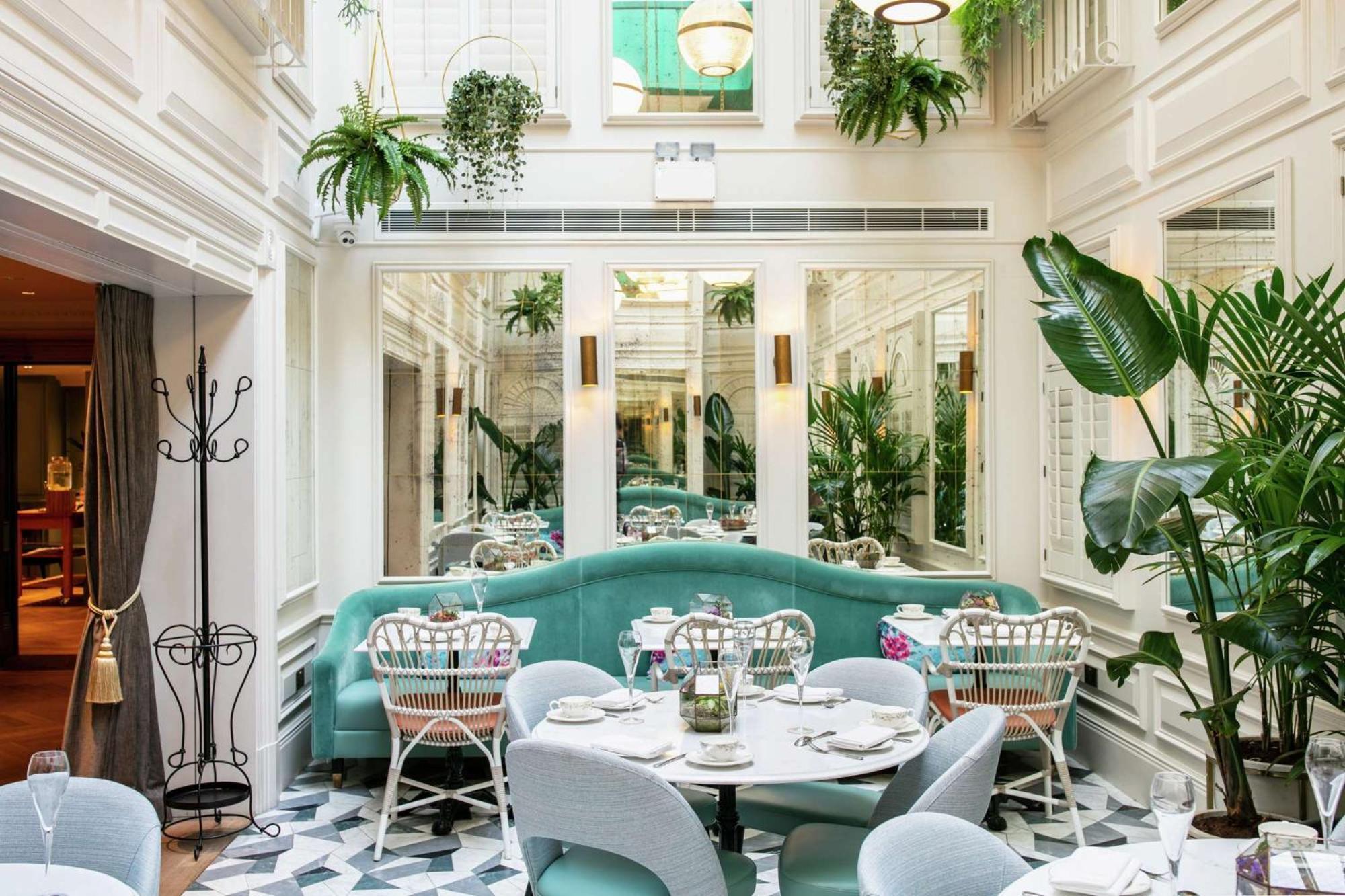 100 Queen'S Gate Hotel London, Curio Collection By Hilton Esterno foto The restaurant