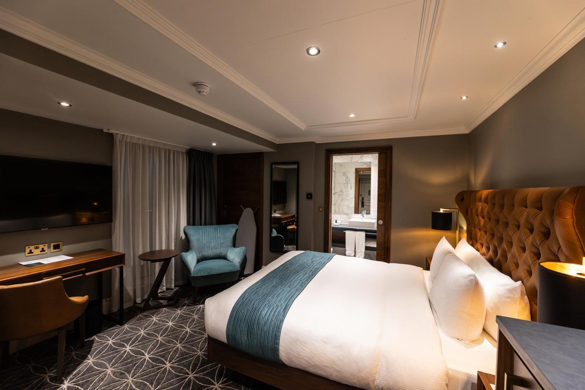 100 Queen'S Gate Hotel London, Curio Collection By Hilton Esterno foto Deluxe Room